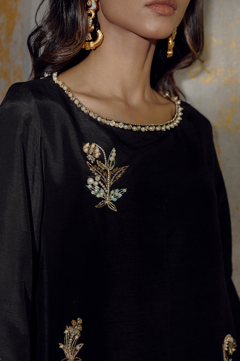 Wardha Saleem | Luxury Pret Fusion Wear | LEISHA - Official Wardha Saleem stockist in UK - Sakeena London