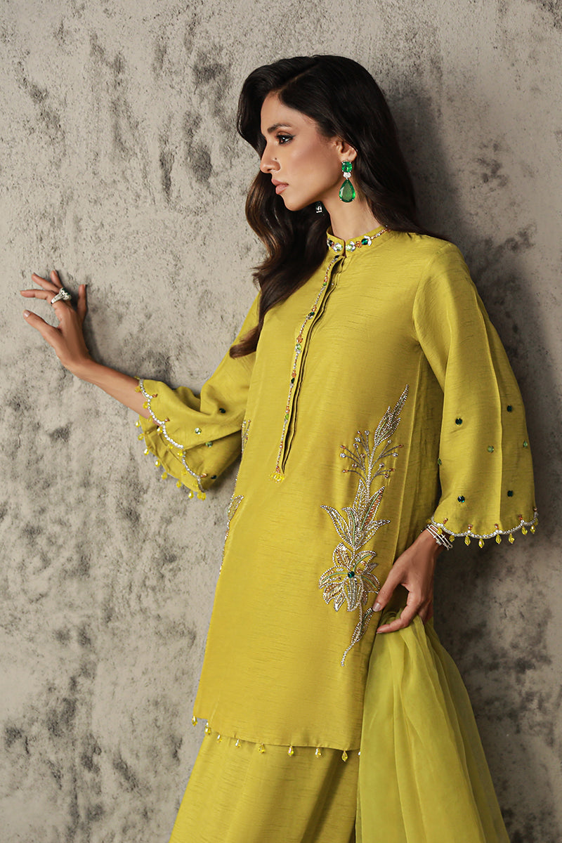 Wardha Saleem | Luxury Pret Traditional Wear | ZAINA - Official Wardha Saleem stockist in UK - Sakeena London