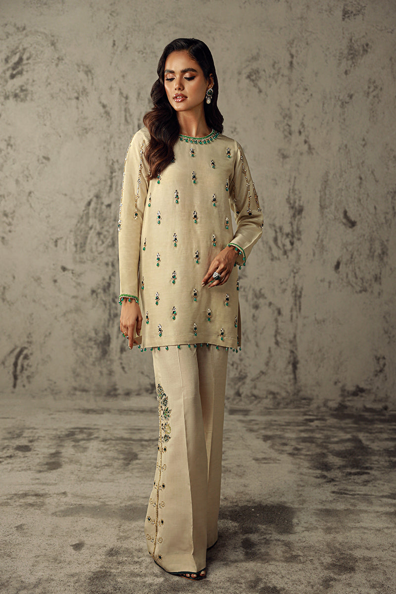 Wardha Saleem | Luxury Pret Traditional Wear | HANA - Official Wardha Saleem stockist in UK - Sakeena London