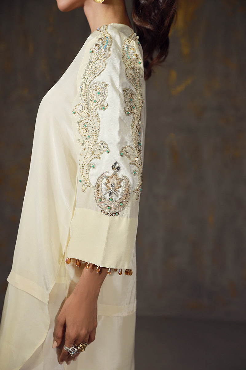 Wardha Saleem | Luxury Pret Traditional Wear | LAMIA - Official Wardha Saleem stockist in UK - Sakeena London