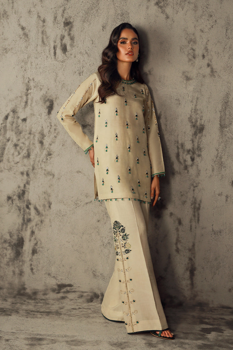 Wardha Saleem | Luxury Pret Traditional Wear | HANA - Official Wardha Saleem stockist in UK - Sakeena London