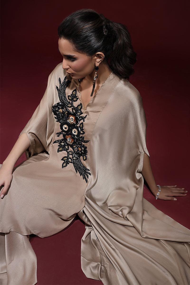 Wardha Saleem | Luxury Pret Fusion Wear | SAHARA DRAPE WITH PANTS (2PC) - Official Wardha Saleem stockist in UK - Sakeena London