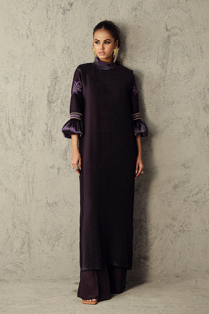 Wardha Saleem | Luxury Pret Traditional Wear | VIDA - Official Wardha Saleem stockist in UK - Sakeena London