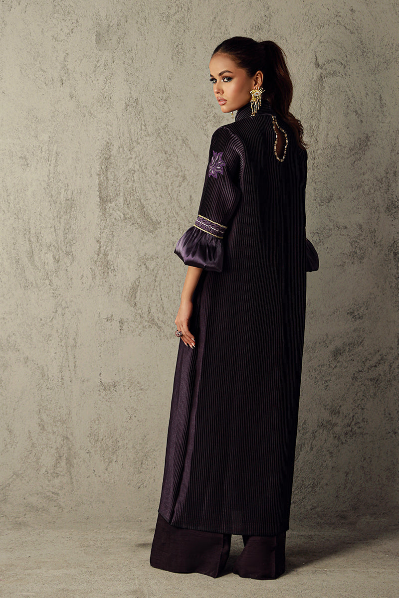 Wardha Saleem | Luxury Pret Traditional Wear | VIDA - Official Wardha Saleem stockist in UK - Sakeena London