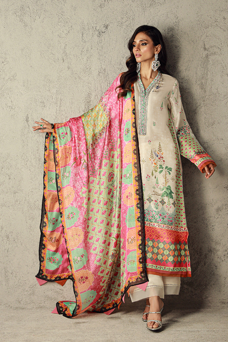 Wardha Saleem | Luxury Pret Traditional Wear | SARA - Official Wardha Saleem stockist in UK - Sakeena London