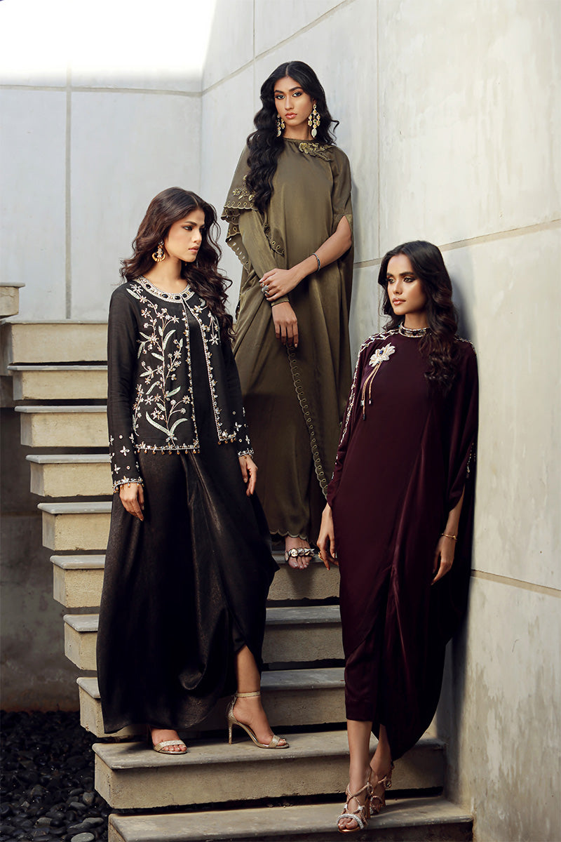 Wardha Saleem | Luxury Pret Fusion Wear | KHLOE (2PC) - Official Wardha Saleem stockist in UK - Sakeena London