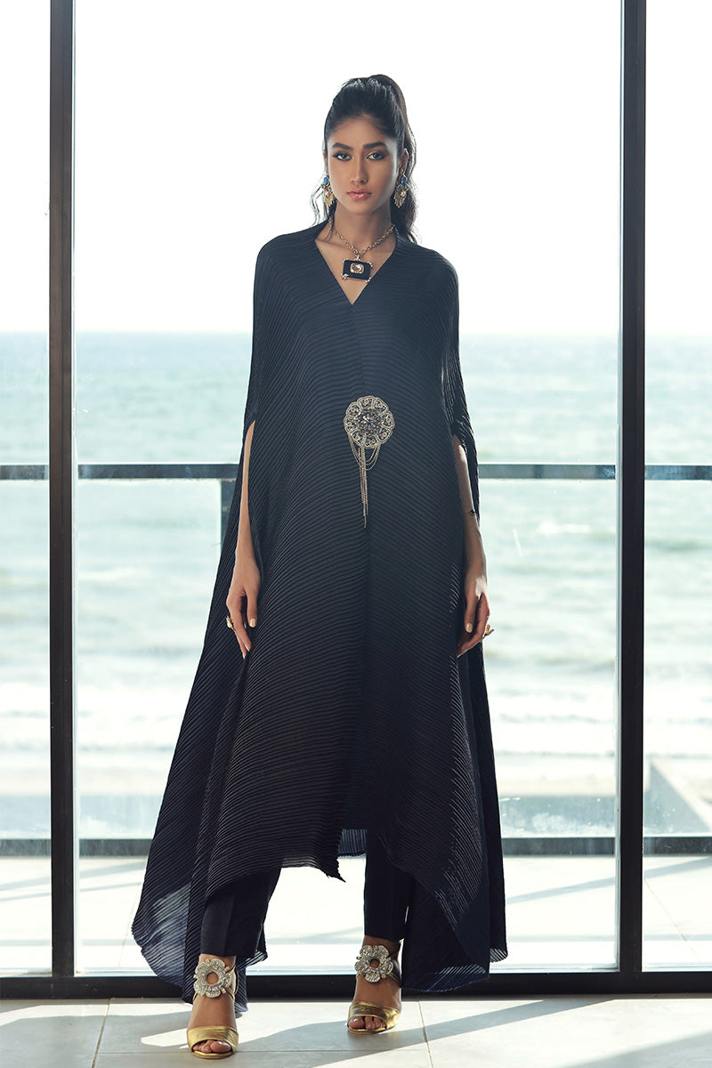 Wardha Saleem | Luxury Pret Fusion Wear | NAOMI (2PC) - Official Wardha Saleem stockist in UK - Sakeena London