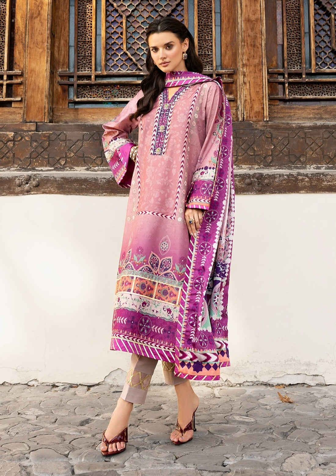 Winter - Mushq - Hemline - Nirvana Silk 25 - HNP#09 - Stella Song