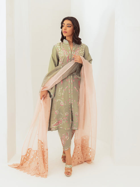 Farah Zubair | Luxury Pret | Zar - Official Farah Zubair stockist in UK - Sakeena London
