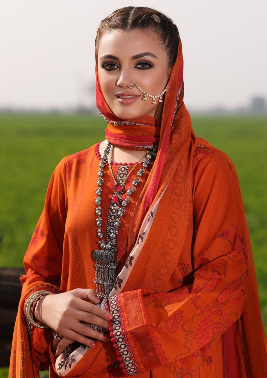 Lawn Collection - Charizma - Signatur Print - Vol 1 - SP4 - 06