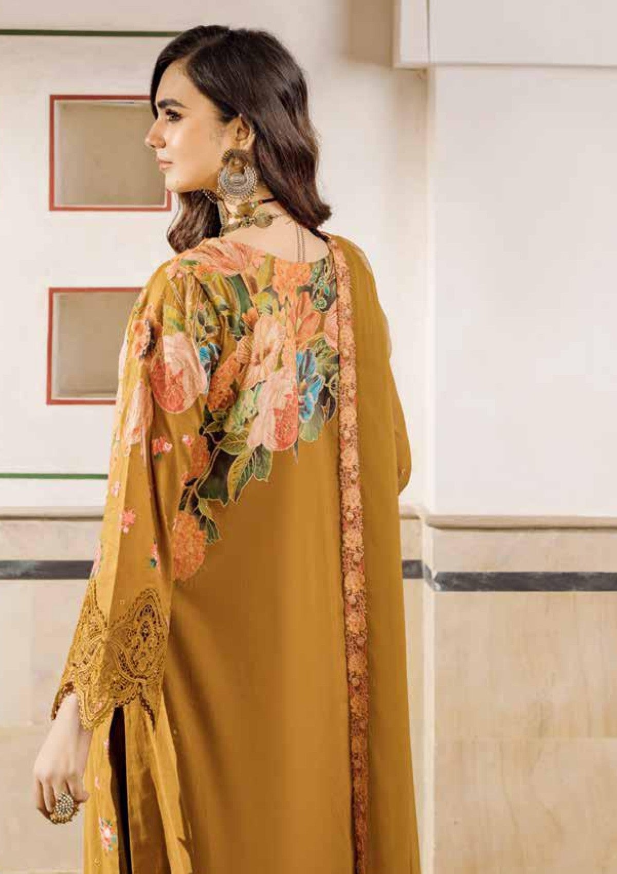 Lawn - Charizma - Andaaz 25 - AD4 - 06
