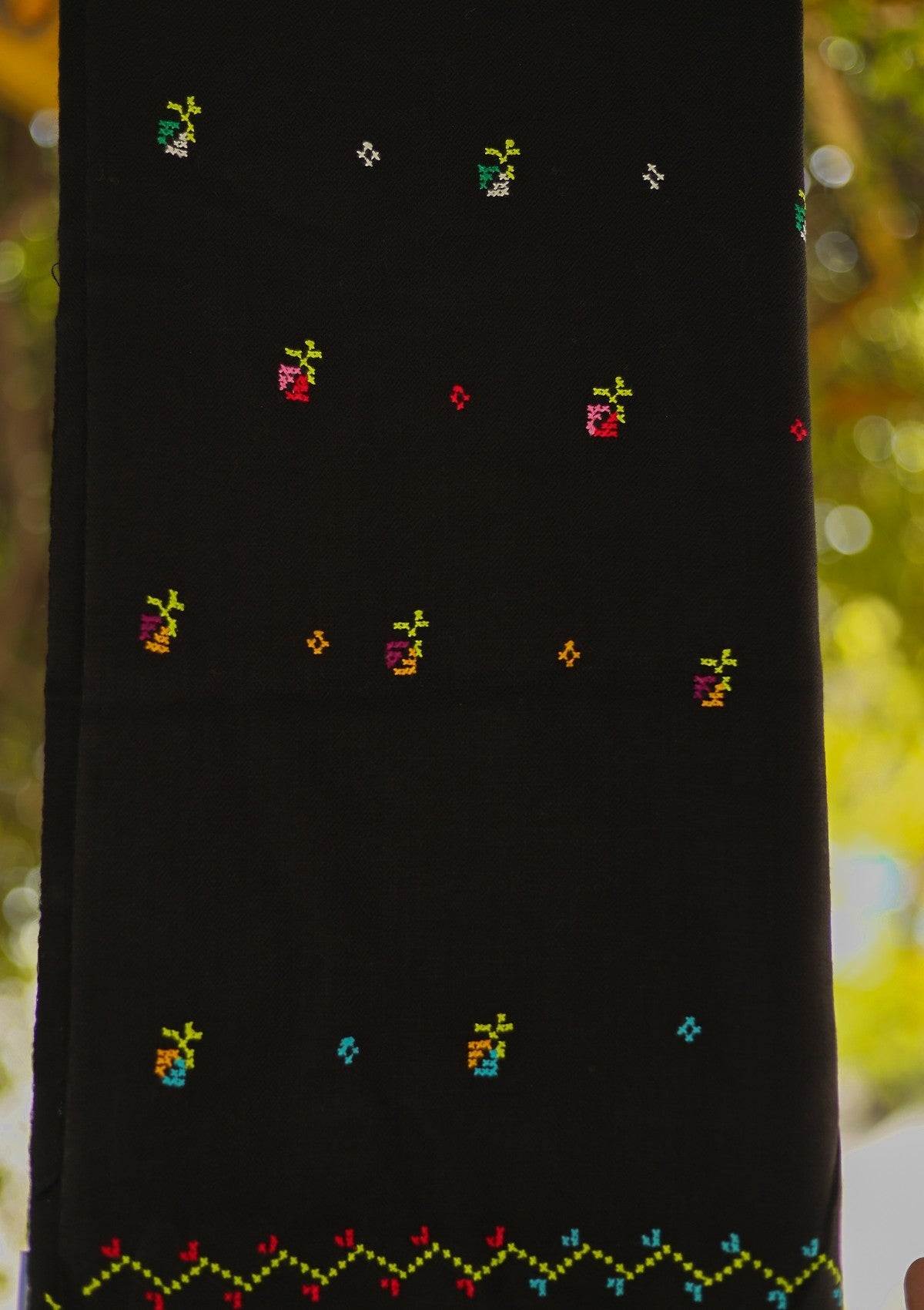 Wool Needle Work Shawl D - 56 - Black