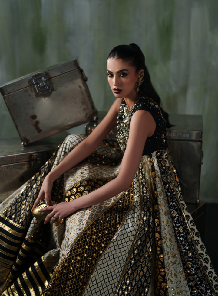 Vasal | Elys Festive Edit 26 | Majestic Gold Noir