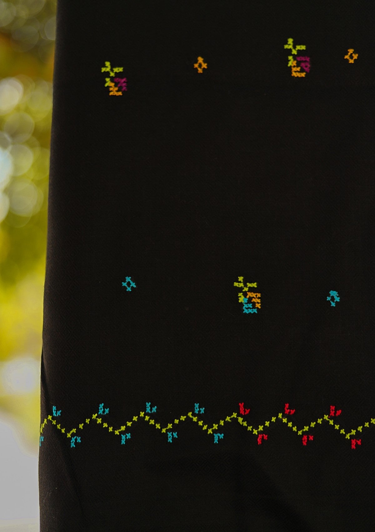 Wool Needle Work Shawl D - 56 - Black