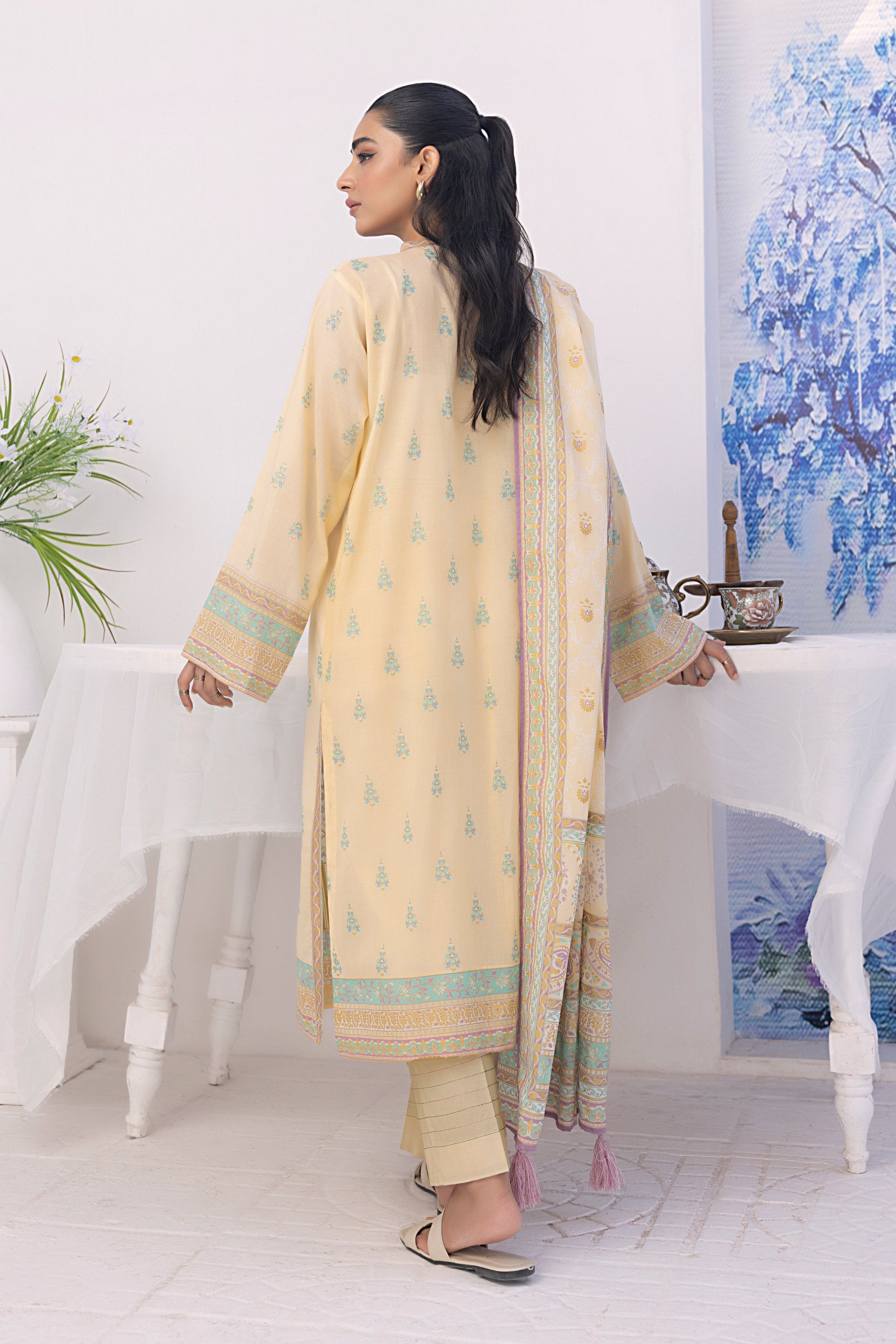 LSM | Winter Marina 24 | 0012 - Official LSM stockist in UK - Sakeena London