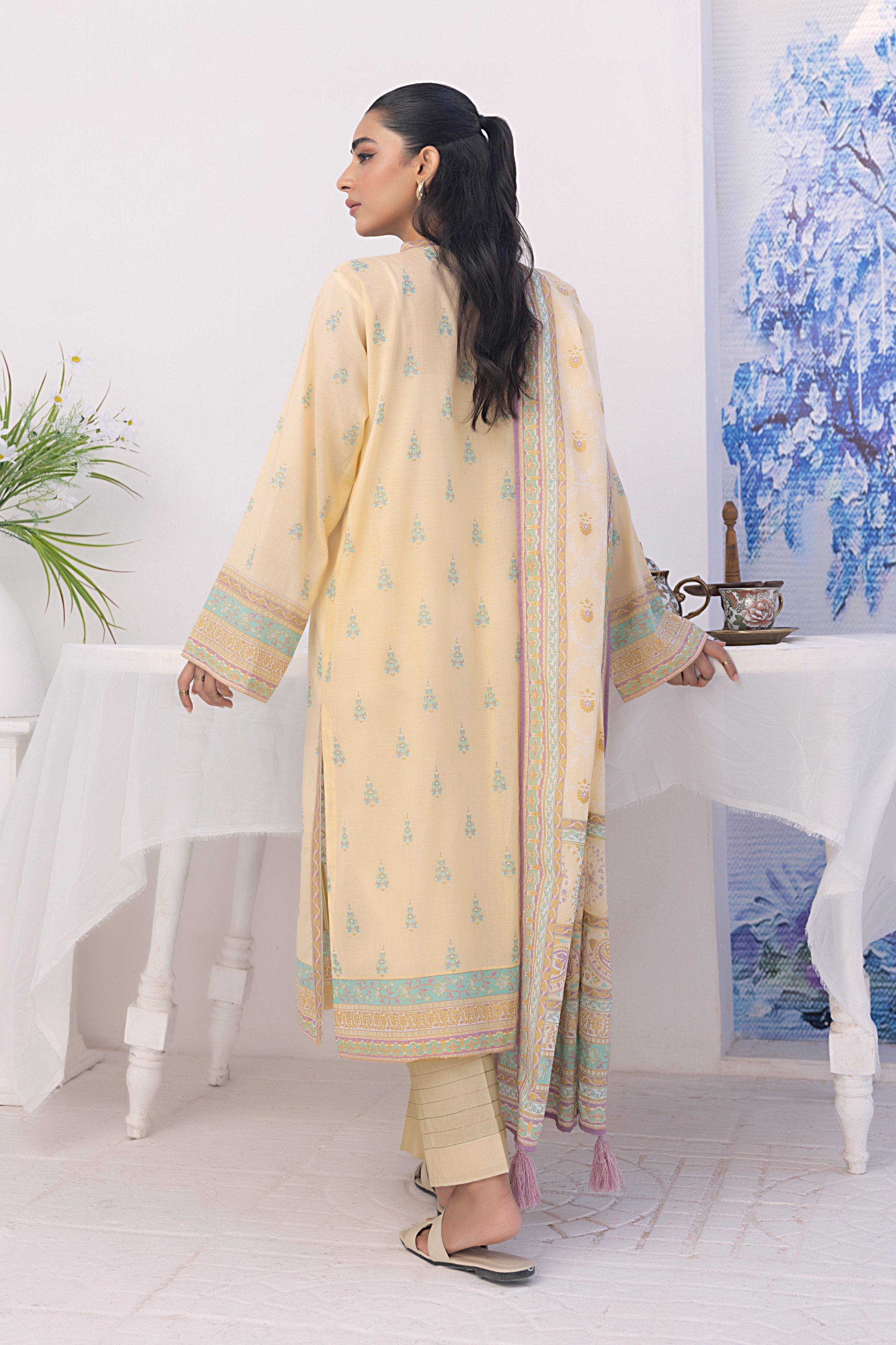 LSM | Winter Marina 24 | 0012 - Official LSM stockist in UK - Sakeena London