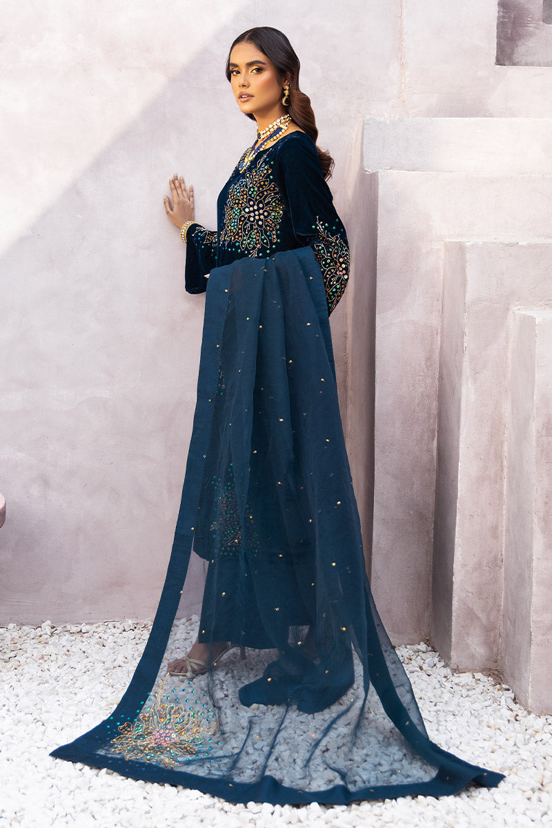 Chic Opicial | Velveteen Luxury Fall Collection | Zaira - Official Chic Opicial stockist in UK - Sakeena London