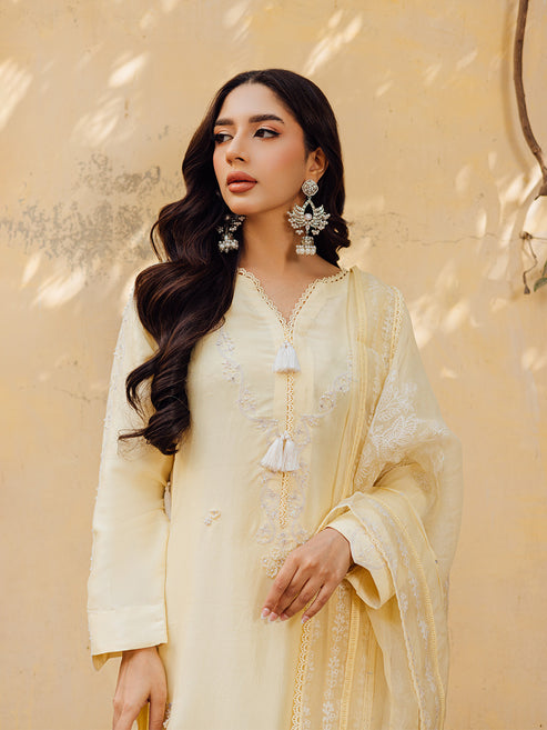 Farah Zubair | Luxury Pret | Nargis - Official Farah Zubair stockist in UK - Sakeena London