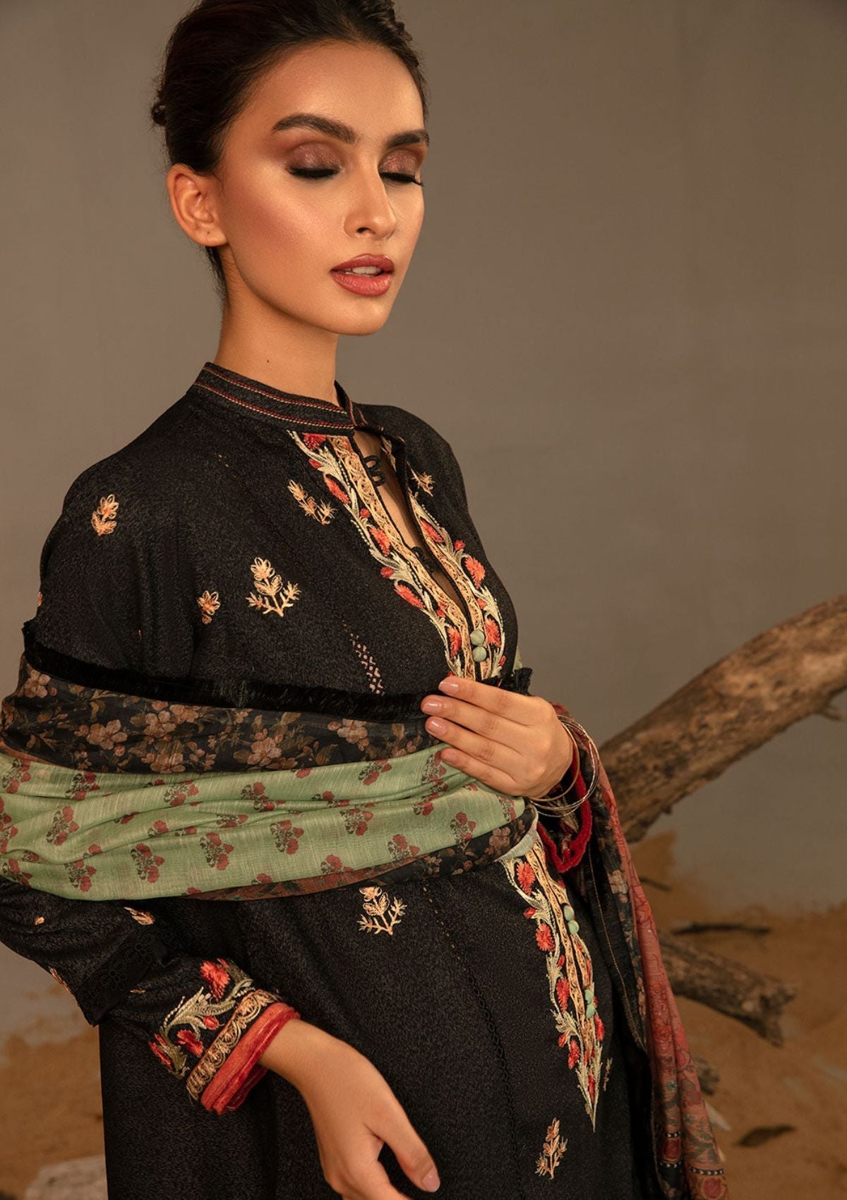 Winter Collection - Sobia Nazir - Autumn Winter - SNAW#2A