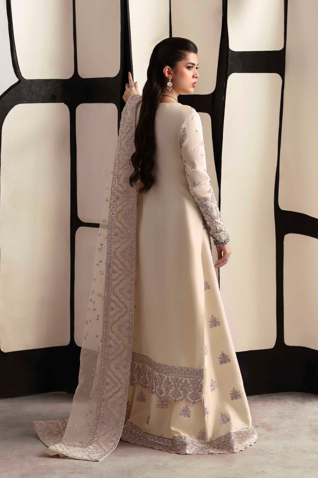 Akbar Aslam | Luxury Formals 25 | Raue - Official Akbar Aslam stockist in UK - Sakeena London