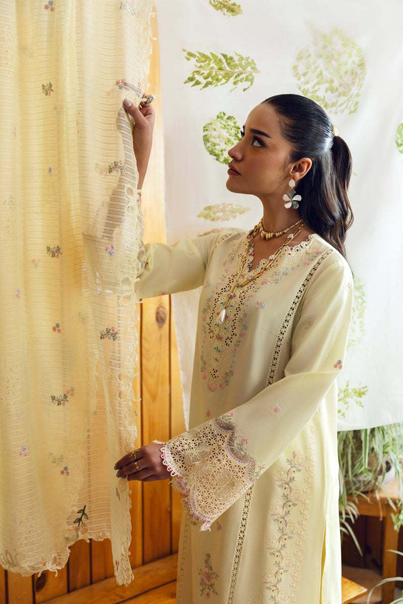 Qalamkar | Qlinekari Lawn | DC-04 Keva - Official Qalamkar stockist in UK - Sakeena London