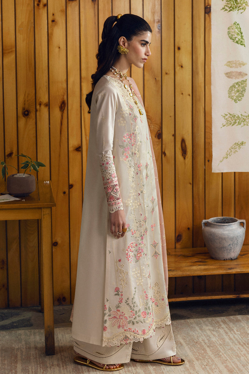 Qalamkar | Qlinekari Lawn | DC-07 Tyrah - Official Qalamkar stockist in UK - Sakeena London
