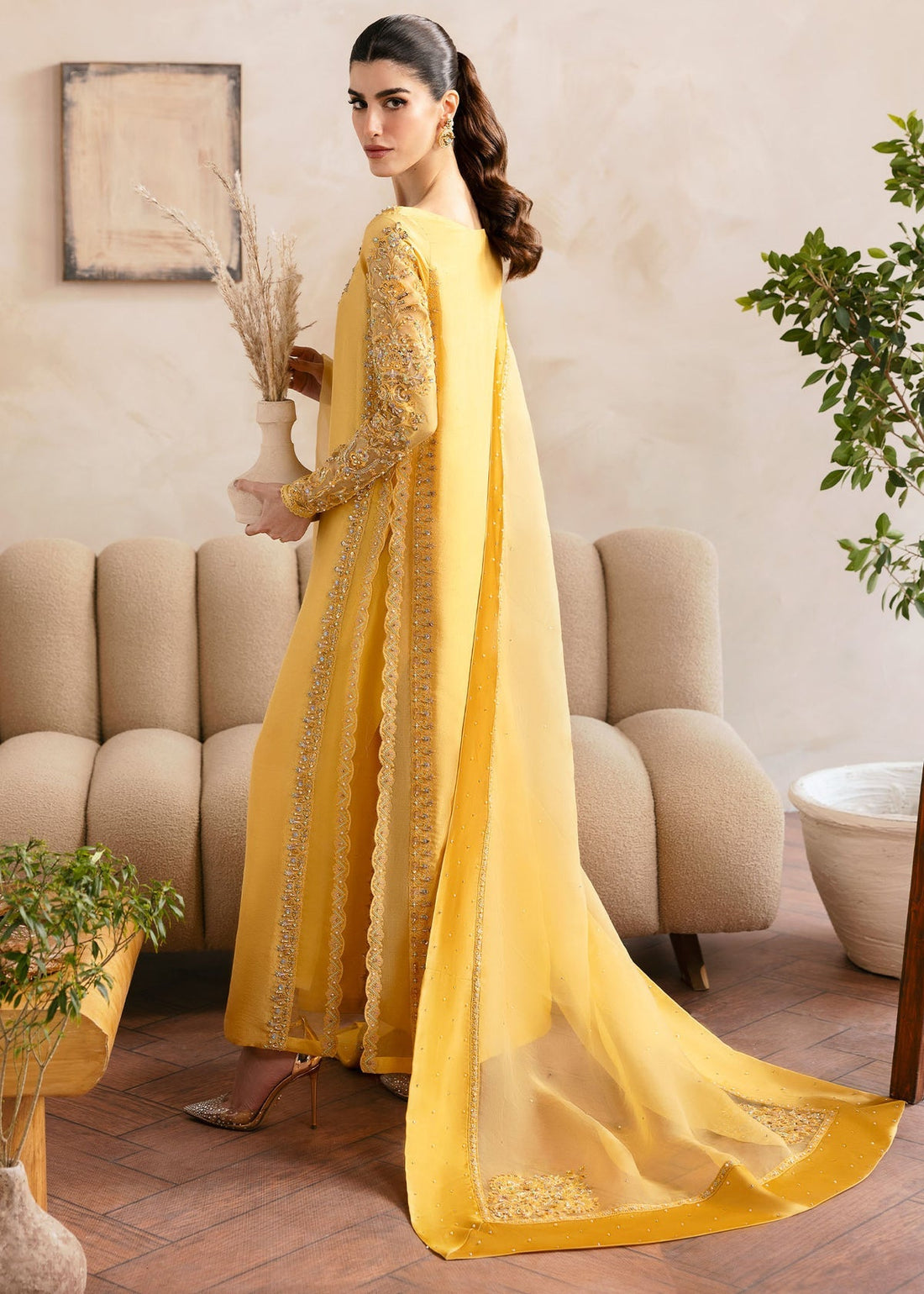 Kanwal Malik | Miray Luxury Pret |Saesha - Official Kanwal Malik stockist in UK - Sakeena London