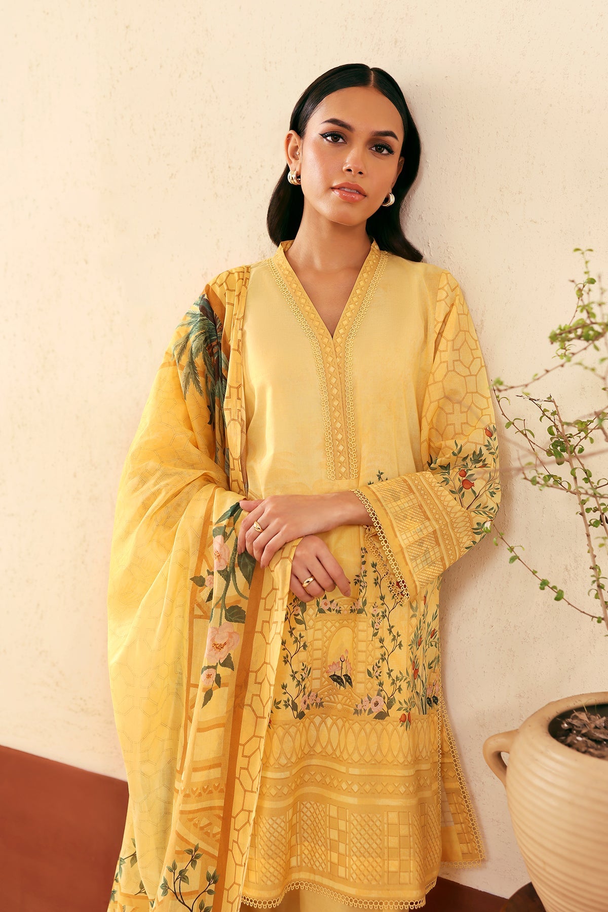 Sahar | Selene 25 | Golden Trellis - Official Sahar stockist in UK - Sakeena London