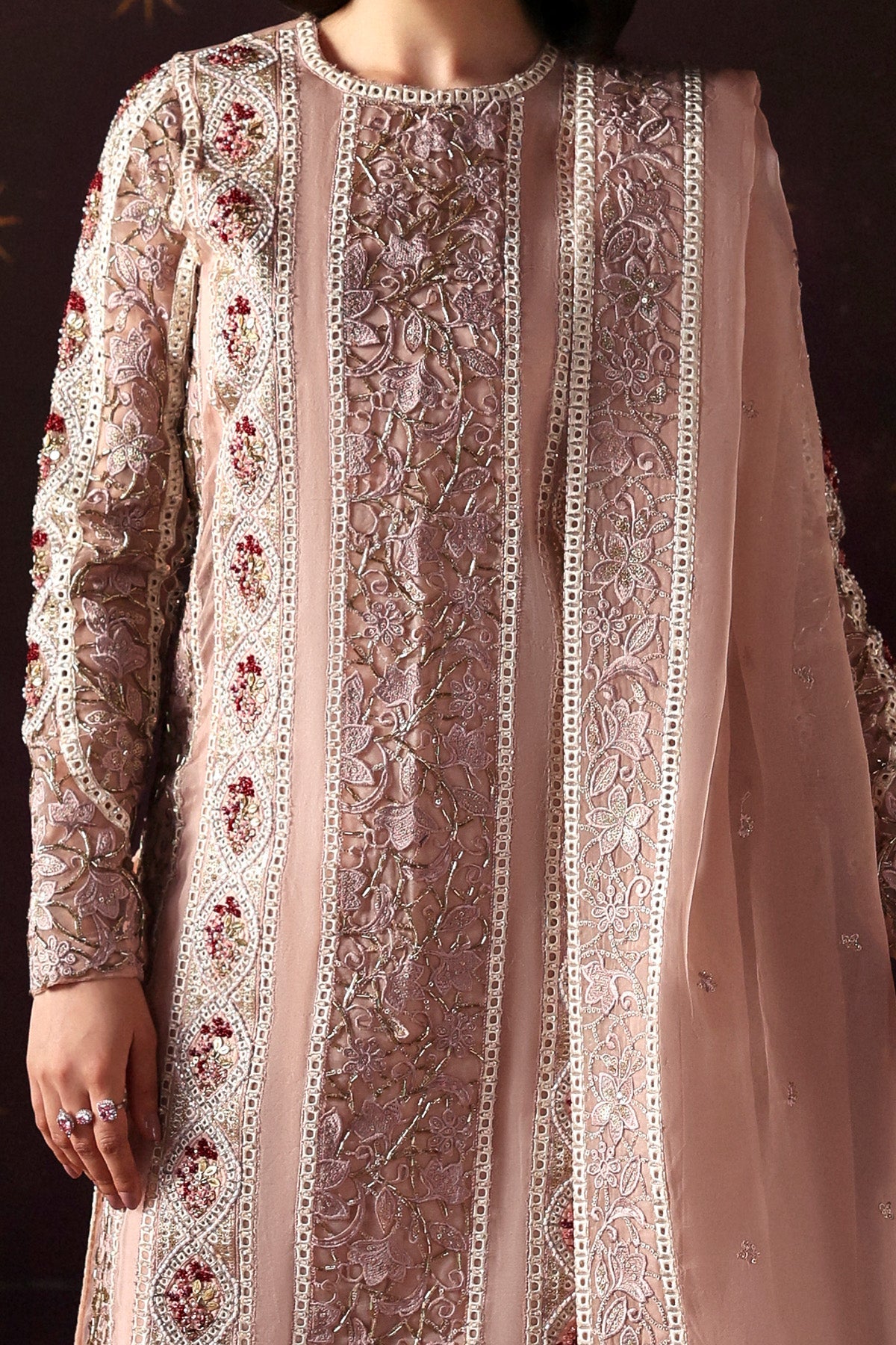 Afrozeh | La Fuchsia '26 | Hermit