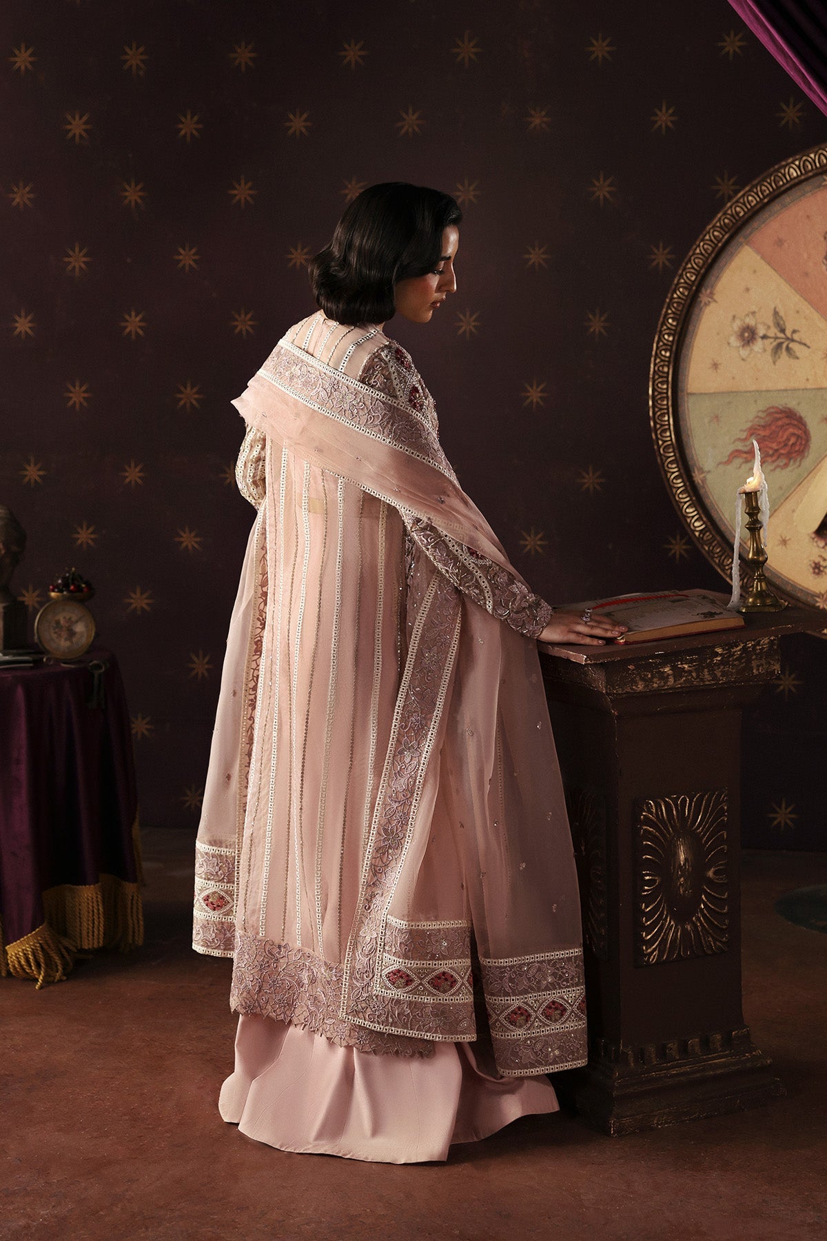 Afrozeh | La Fuchsia '26 | Hermit