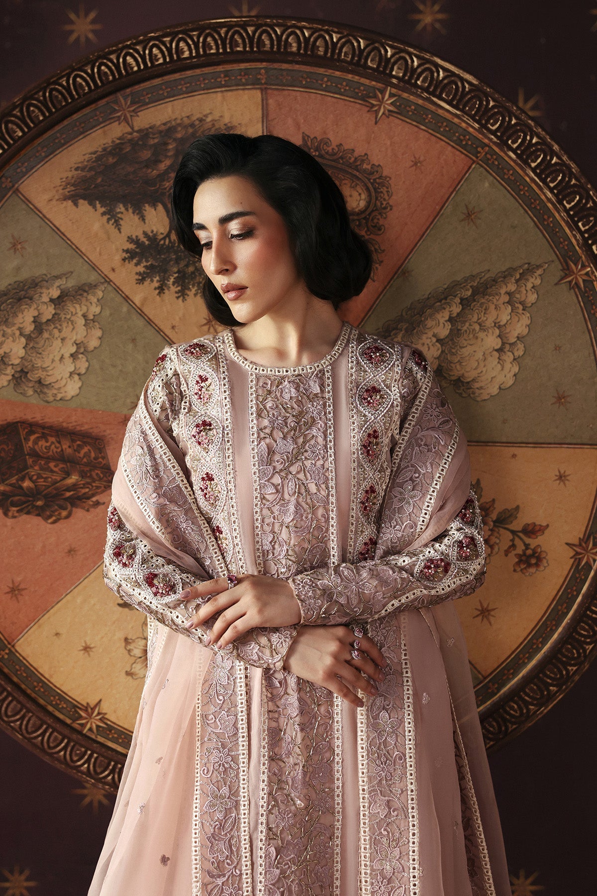 Afrozeh | La Fuchsia '26 | Hermit