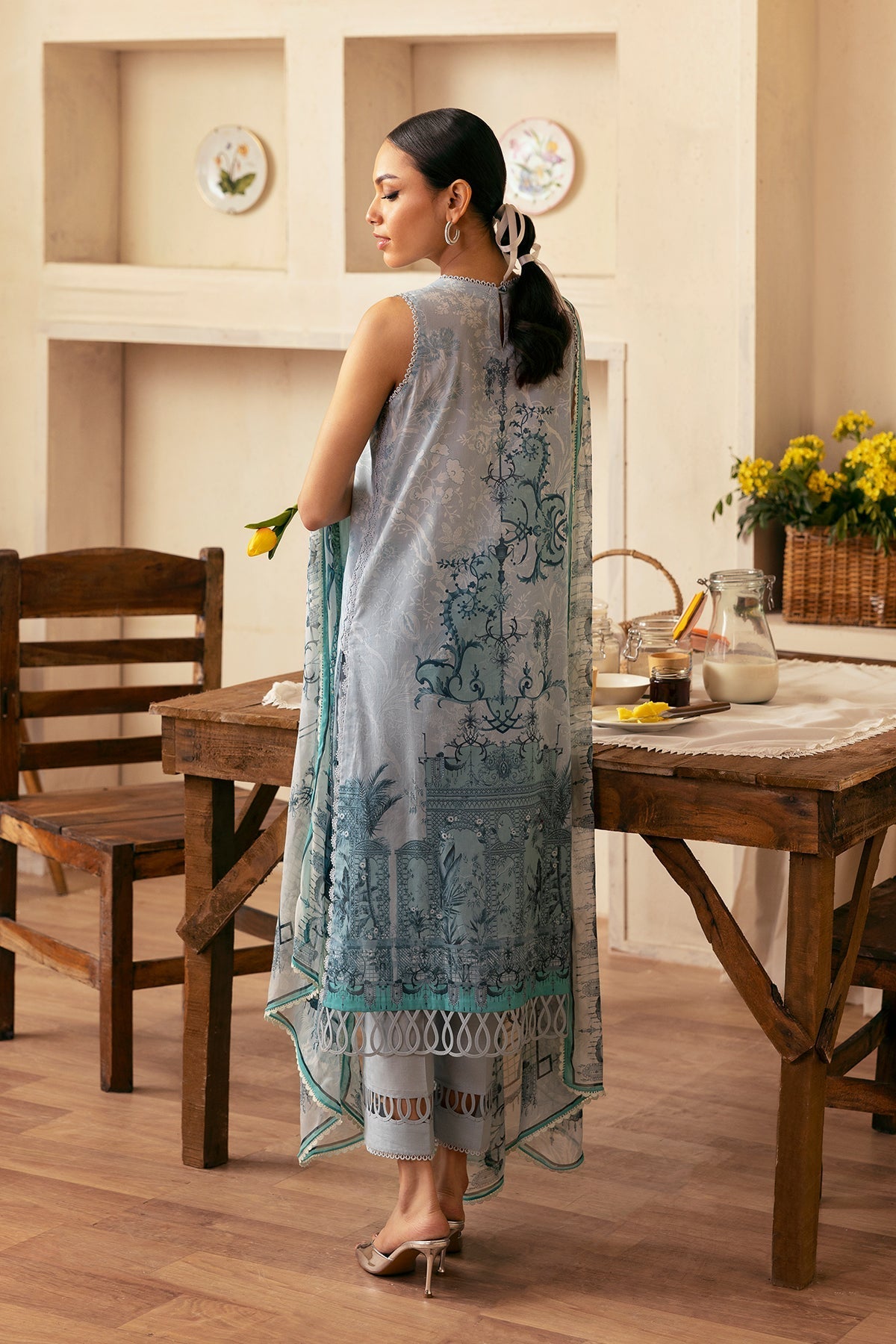 Sahar | Selene 25 | Silver Mist - Official Sahar stockist in UK - Sakeena London