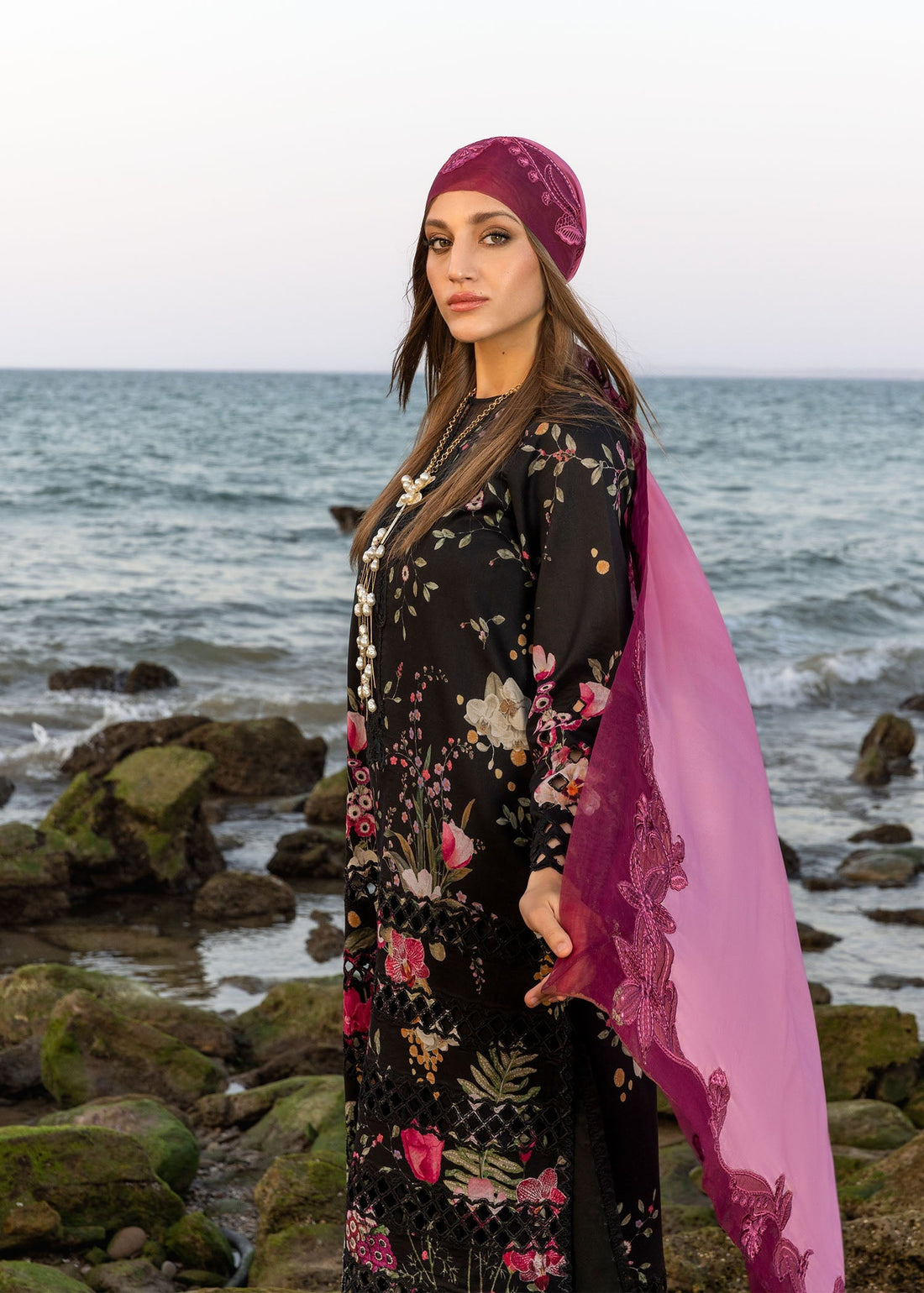 Crimson | Floe by Crimson | Bloom Bold - D4 B - Official Crimson stockist in UK - Sakeena London