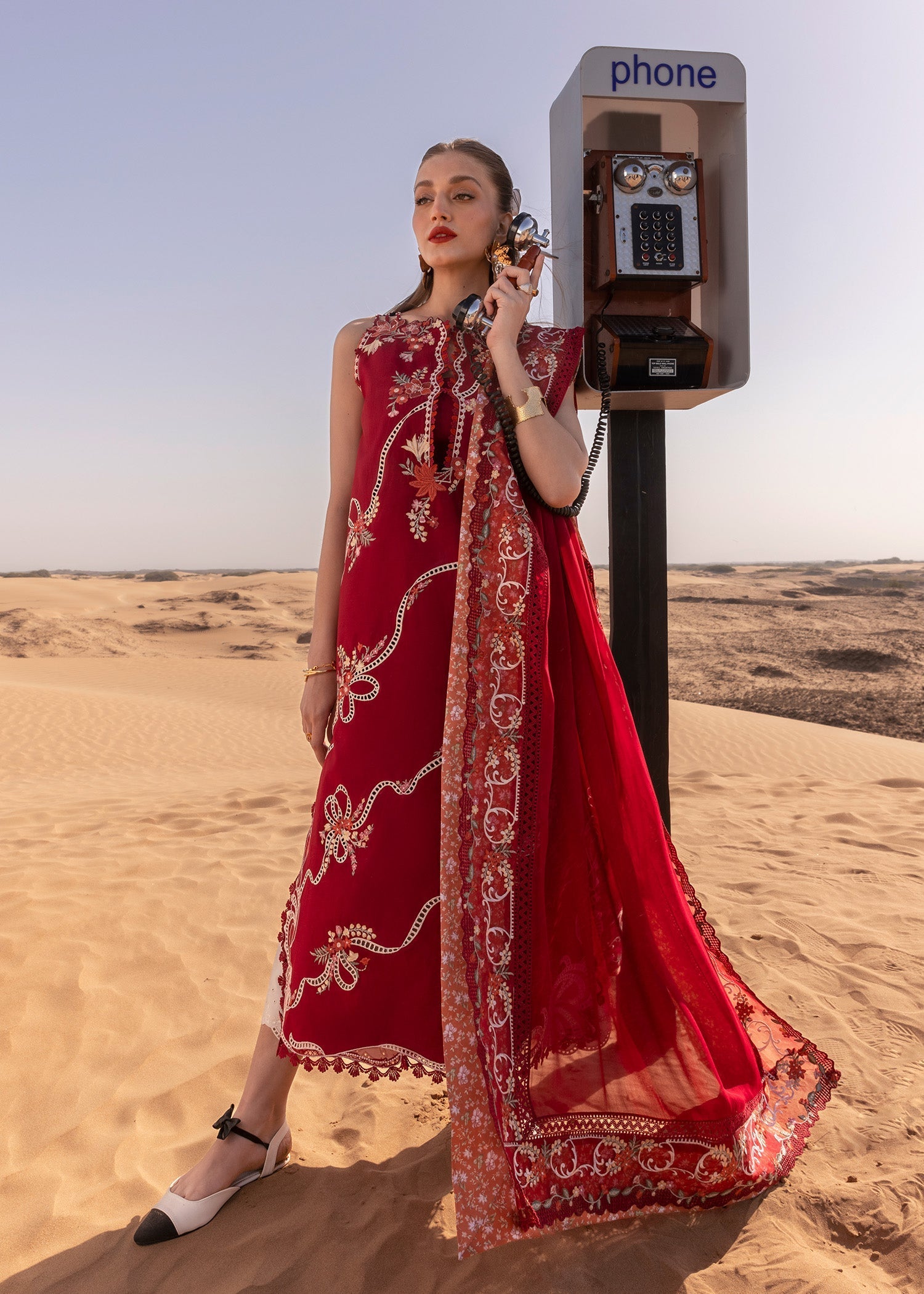 Crimson | Floe by Crimson | Twirls And Ties - D8 B - Official Crimson stockist in UK - Sakeena London