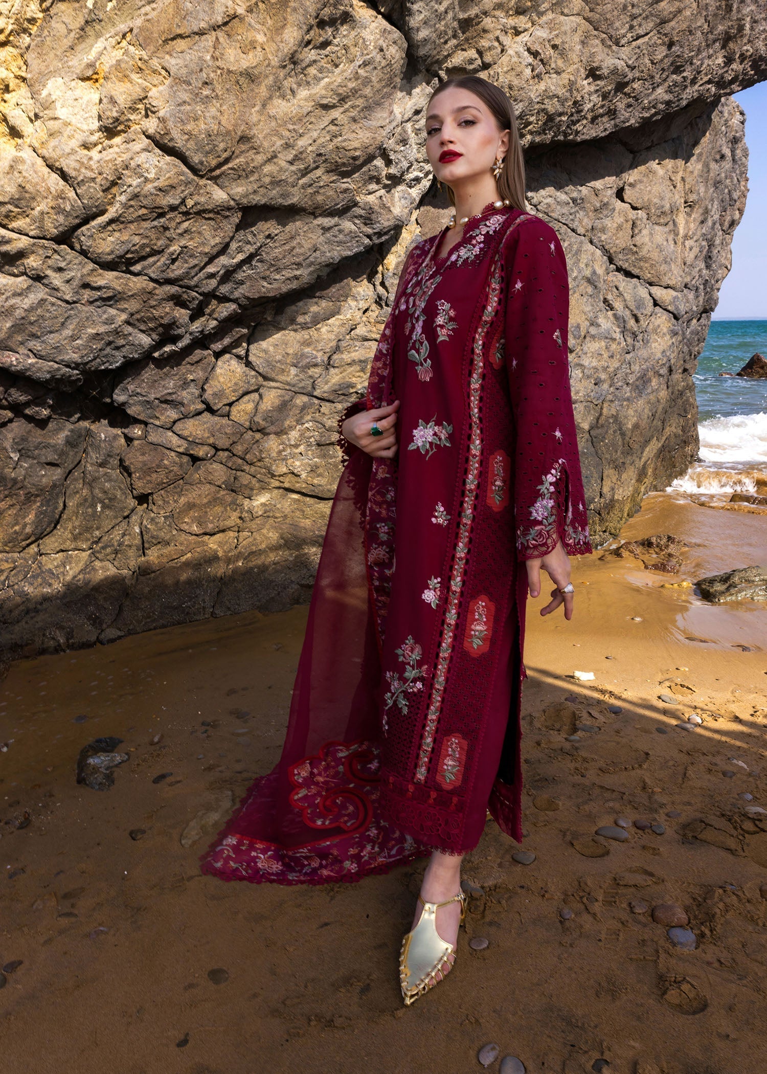 Crimson | Floe by Crimson | Parsi Threads - D5 B - Official Crimson stockist in UK - Sakeena London