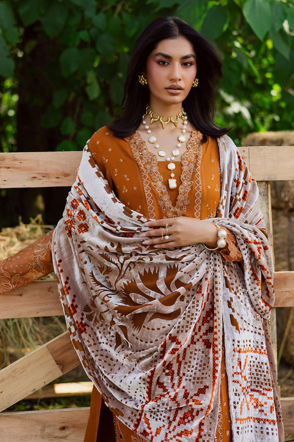 Nureh | Exclusive Leather Peach | NE-188 - Official Nureh stockist in UK - Sakeena London