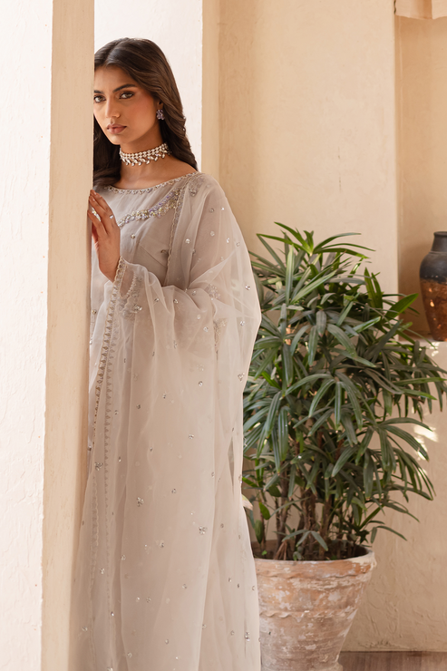 Emaan Adeel | Noore Festive Formals | SORAYA - Official Emaan Adeel stockist in UK - Sakeena London