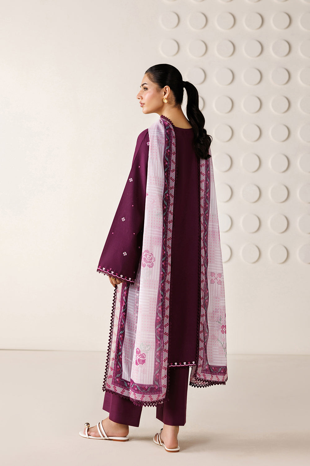 Farasha | Summer Melody 26 | Magenta Aura