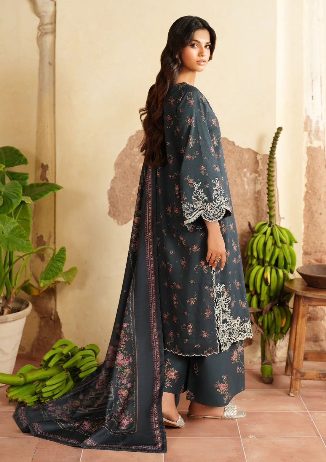Winter - Iznik - Pre-Fall 25 - IPF#12