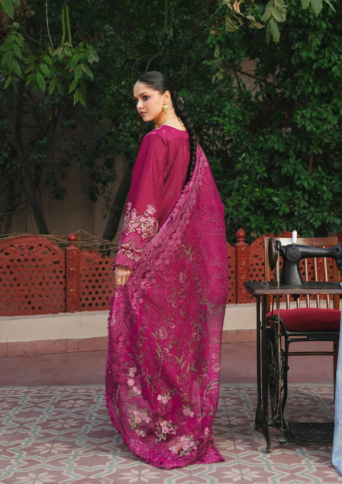 Kahf Premium | Ek Fasana Luxury Lawn 26 | KLB-7A NAVELI