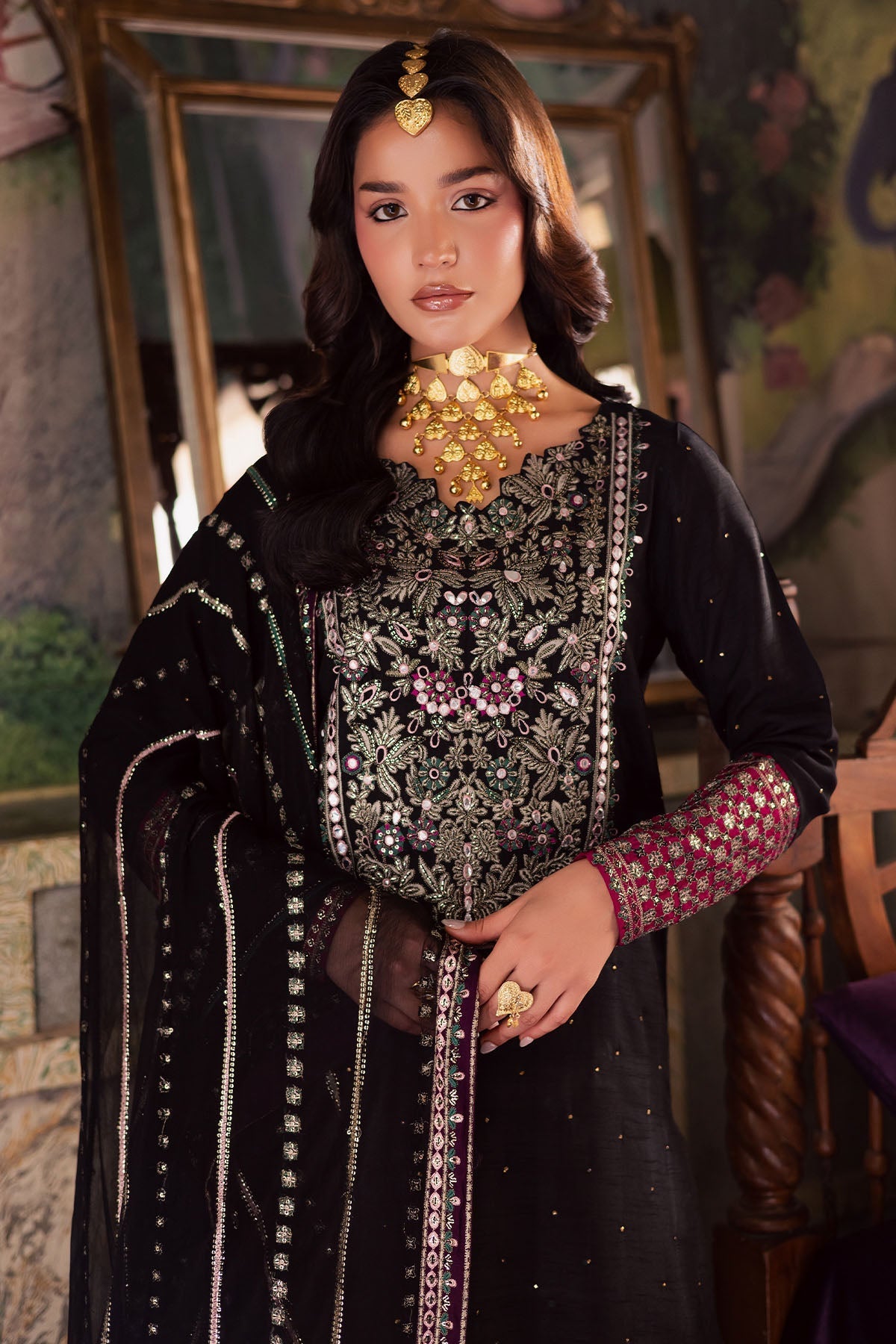 Nureh | Nur Mahal | NE-197 - Official Nureh stockist in UK - Sakeena London