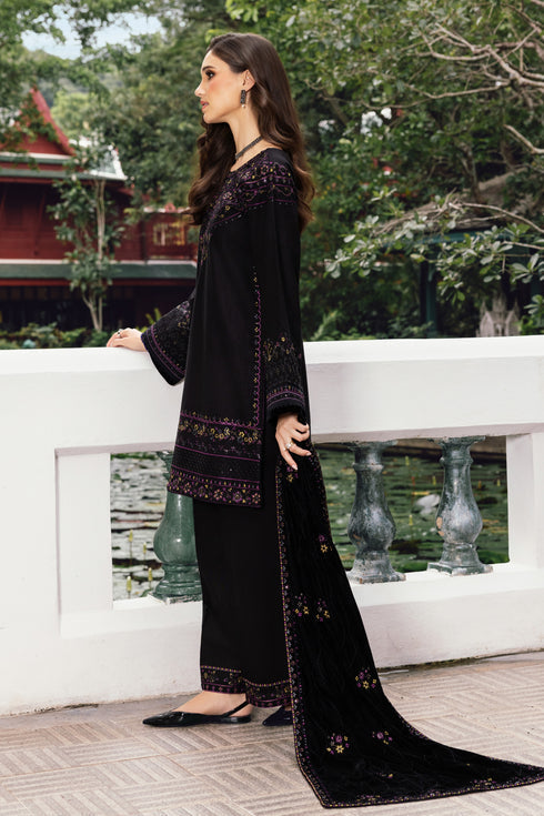 Naqshi | Nuri Khaddar Velvet Marina | Nisma - Official Naqshi stockist in UK - Sakeena London