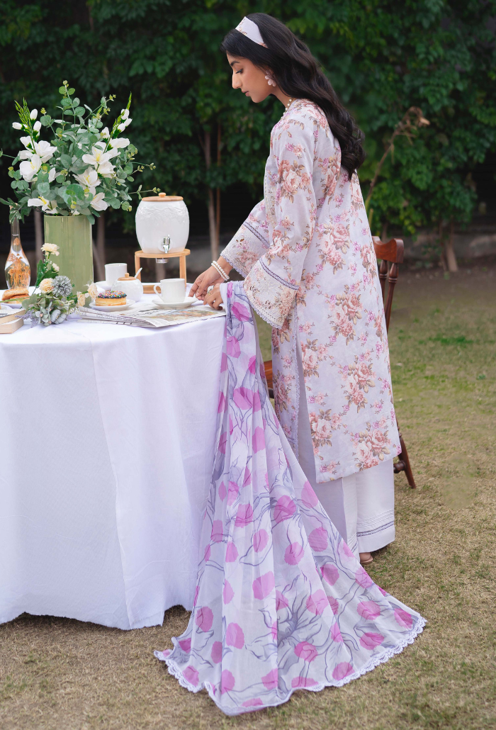 Humdum | Gardenia Lawn 24 | Printkari Lawn PLG 04 - Official HumDum stockist in UK - Sakeena London