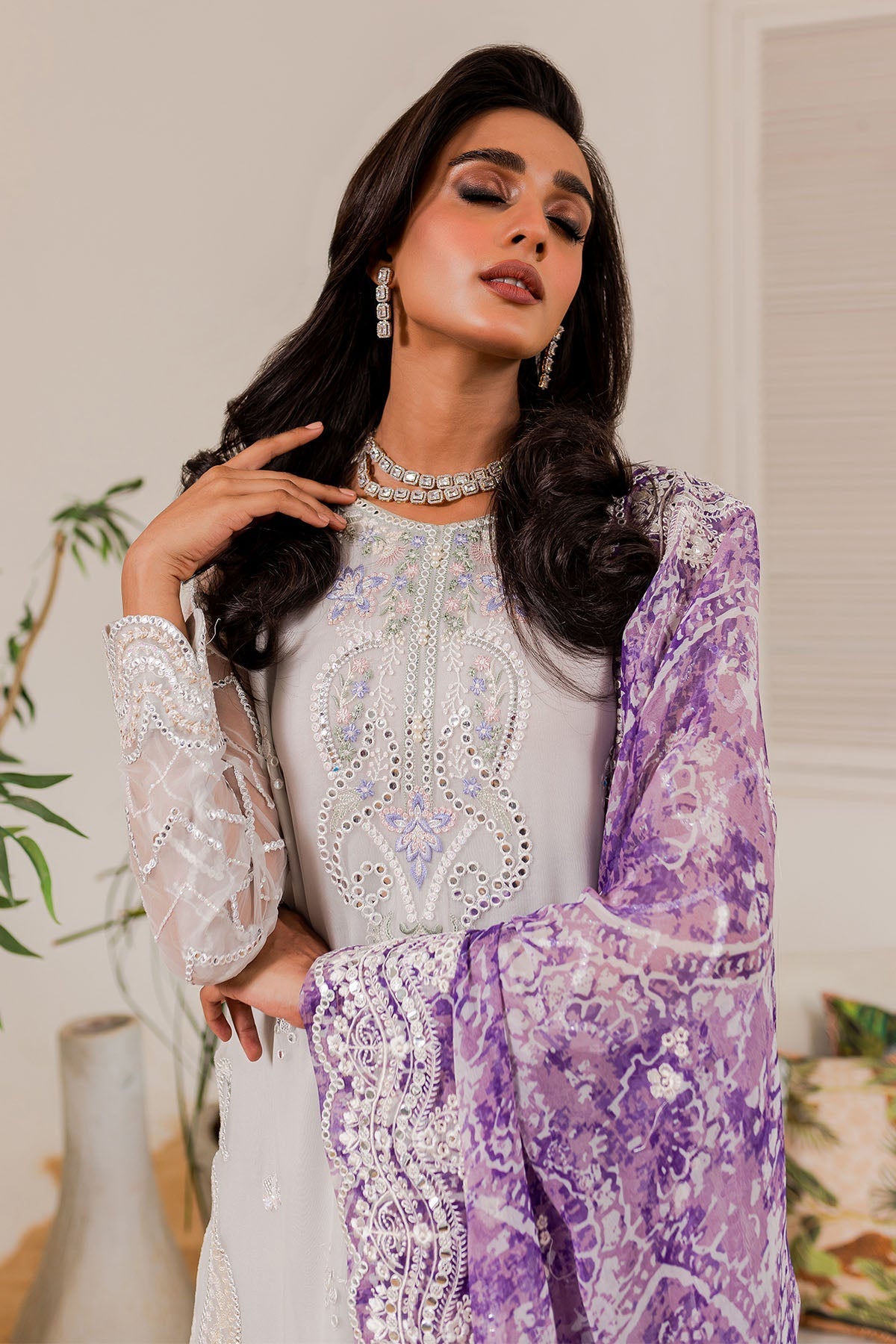 Nureh | Fancy Formals | NP-397 - Official Nureh stockist in UK - Sakeena London