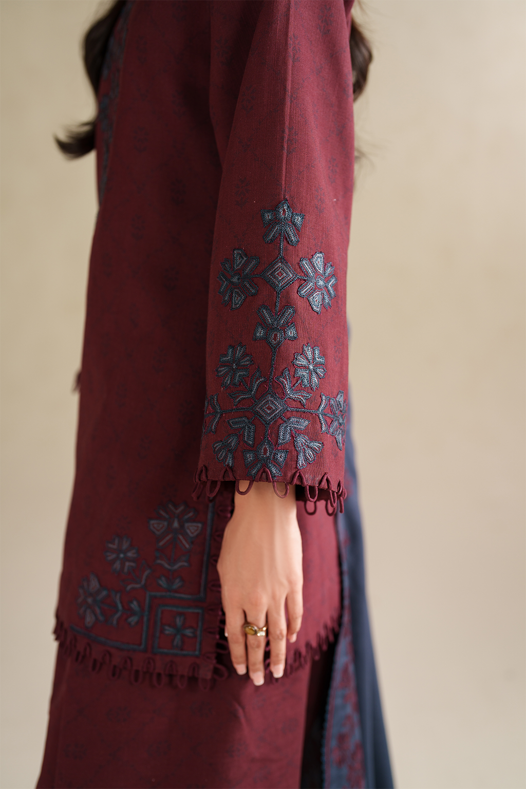 Iznik | Winter Chapter 25 | UE-592 Printed Khaddar - Official Iznik stockist in UK - Sakeena London