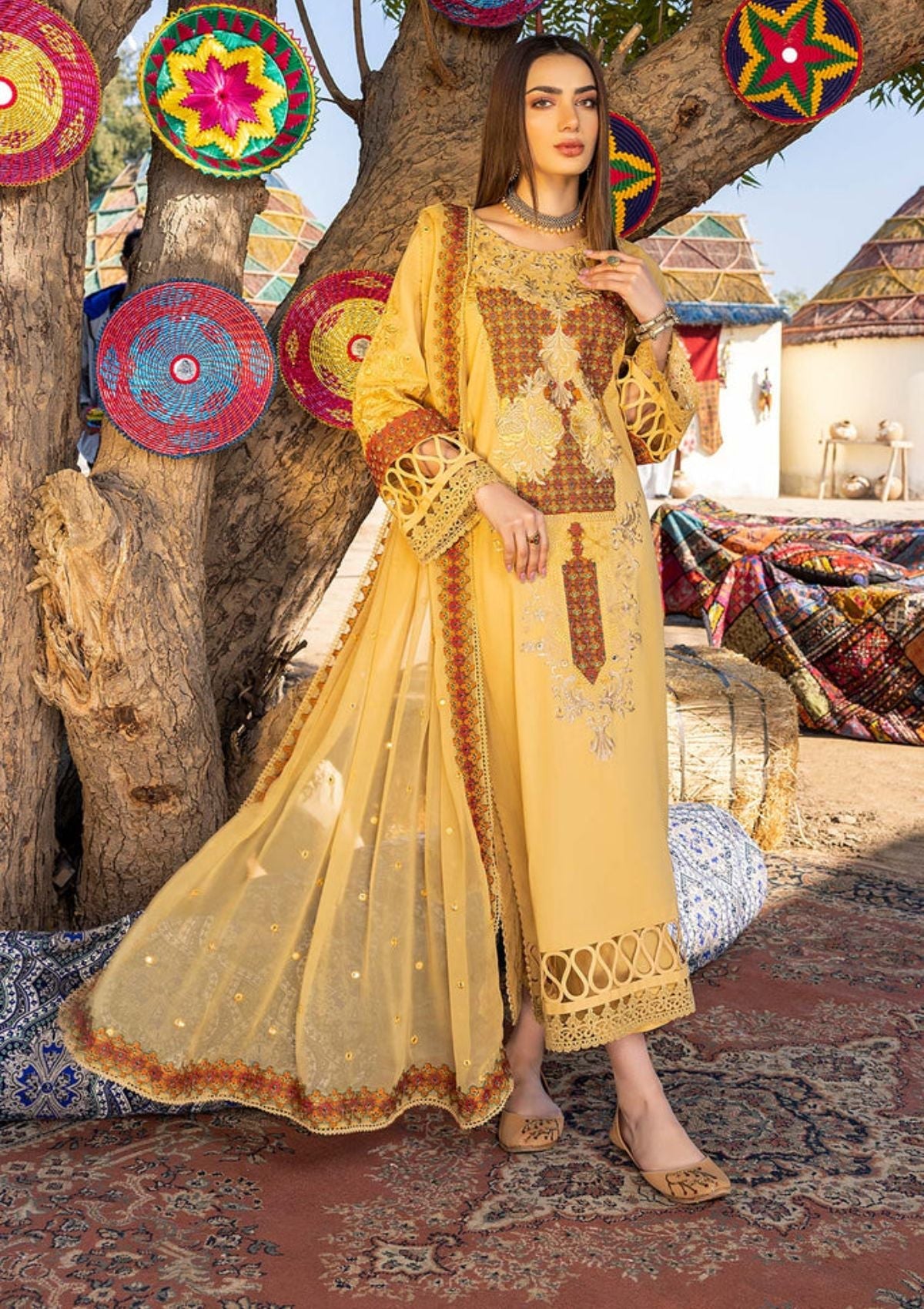 Lawn Collection - Charizma - Reem - V01 - RM#006