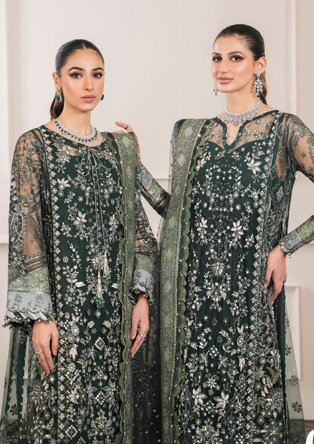 Formal Collection - Baroque - Chantelle - Embroidered - BQU-Ch12-05