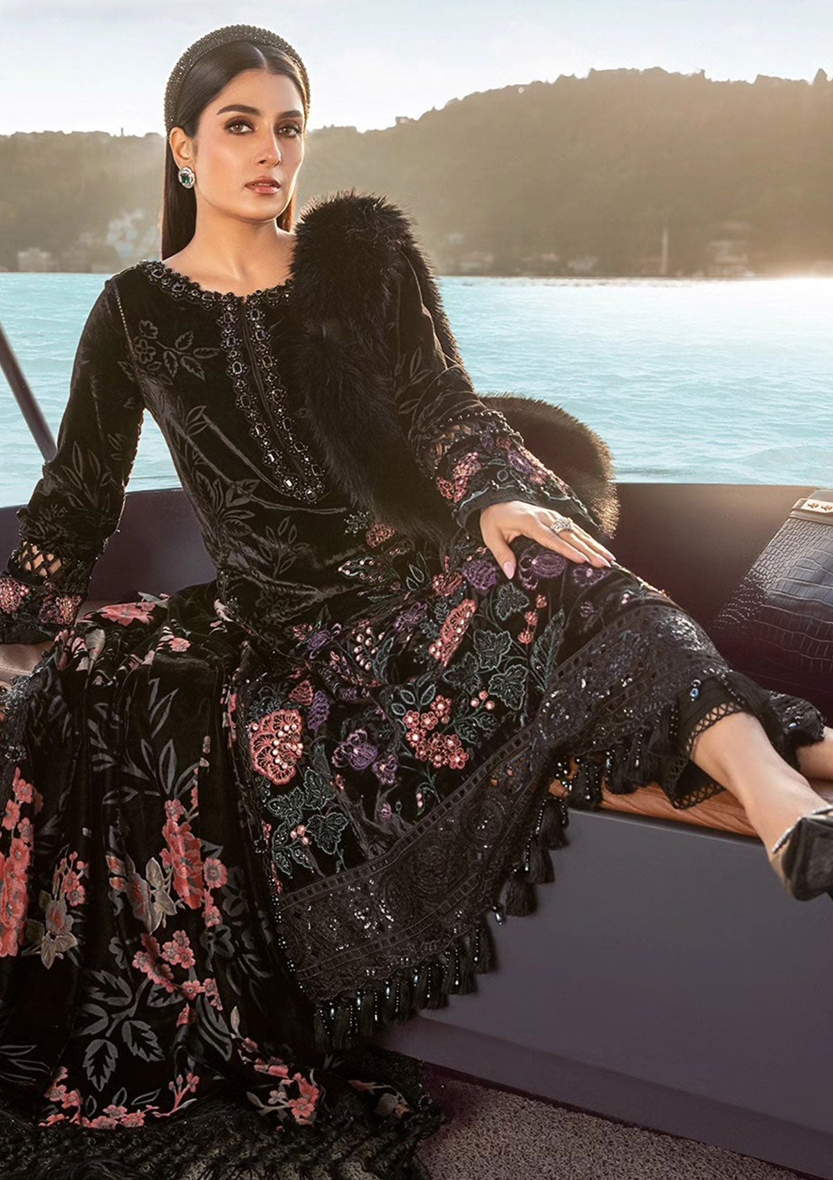 Winter Collection - Maria B - Unstitched - Linen - MBL23#02