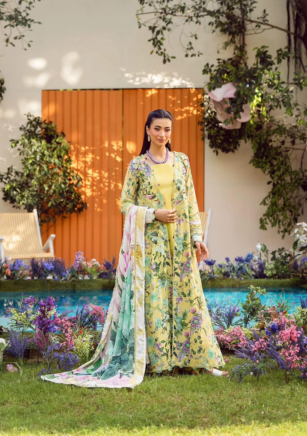 Elaf Premium | Prints 25 | EPS-7A DAISY FIELDS - Official Elaf Premium stockist in UK - Sakeena London