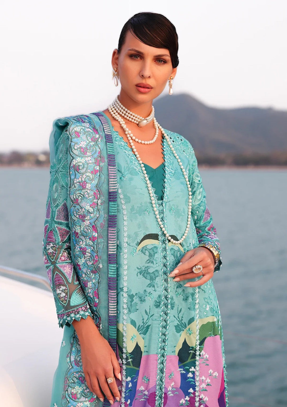 Lawn - Afrozeh - Unstitched 25 - AL#10 - Sovana